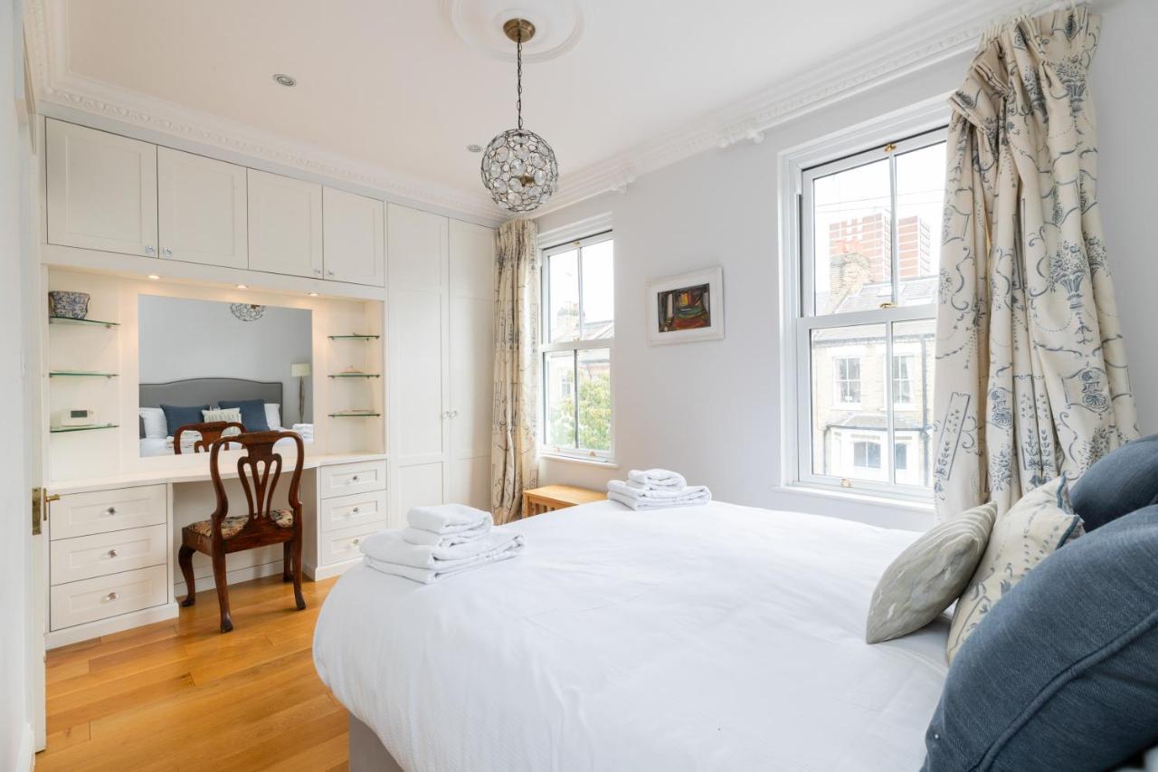 Ferienwohnung Joivy Stunning 3 Bed, 2 Bath House With Garden And Rooftop Terrace London Exterior foto